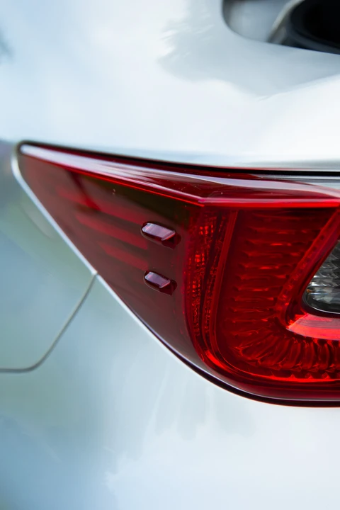 2015 Lexus RC F - Image 20 of 31
