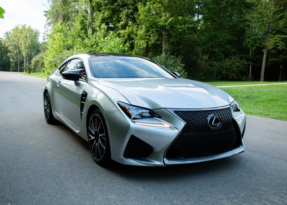 2015 Lexus RC F - Image 12 of 31