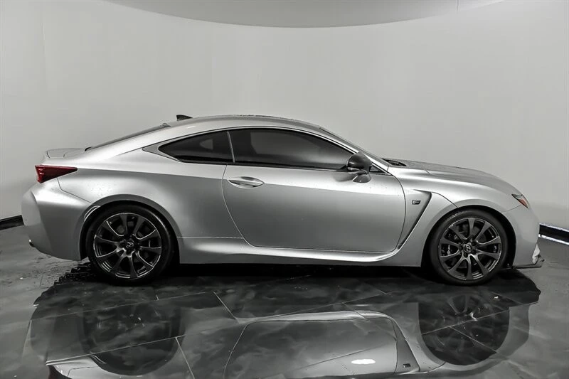 2015 Lexus RC F - Image 10 of 31