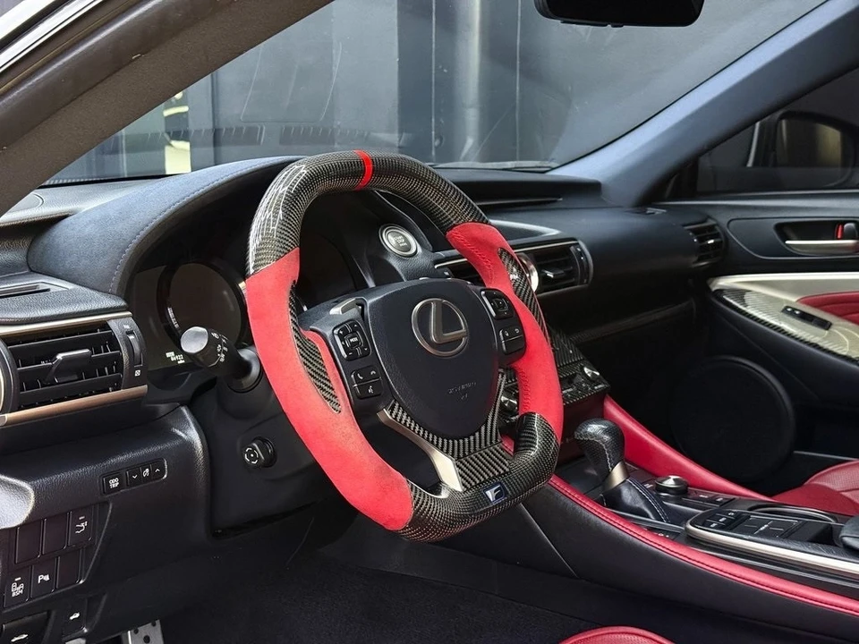 2015 Lexus RC F - Image 17 of 21