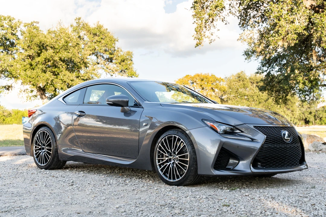 2015 Lexus RC F - Image 8 of 31