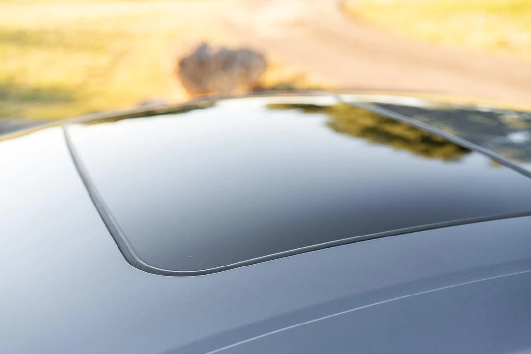 2015 Lexus RC F - Image 13 of 31