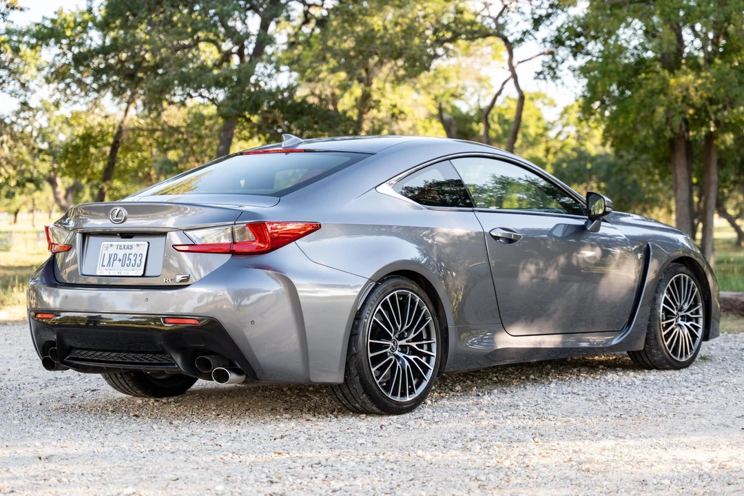 2015 Lexus RC F - Image 4 of 31