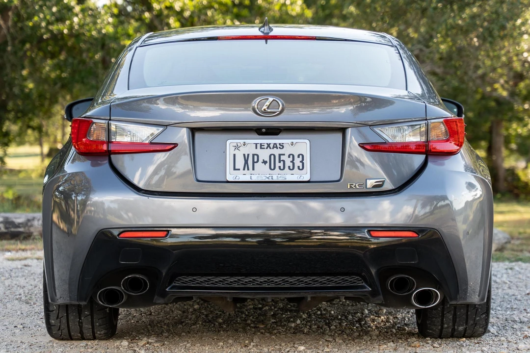 2015 Lexus RC F - Image 5 of 31