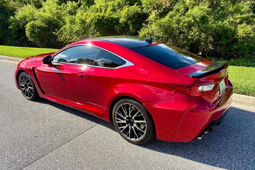 2015 Lexus RC F - Image 13 of 31