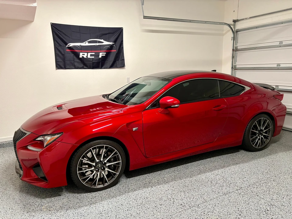 2015 Lexus RC F - Image 9 of 31