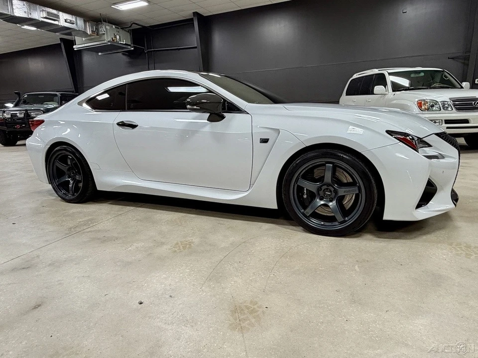 2015 Lexus RC F - Image 6 of 12