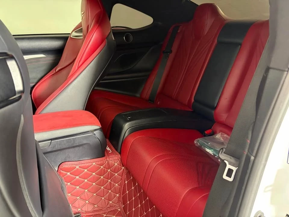 2015 Lexus RC F - Image 15 of 20