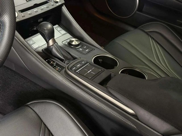 2015 Lexus RC F - Image 14 of 21