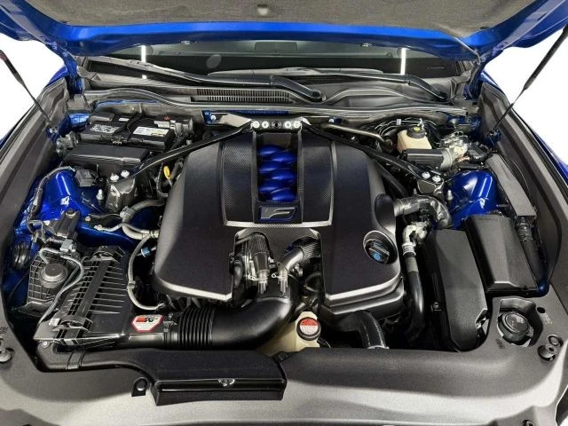 2015 Lexus RC F - Image 26 of 27