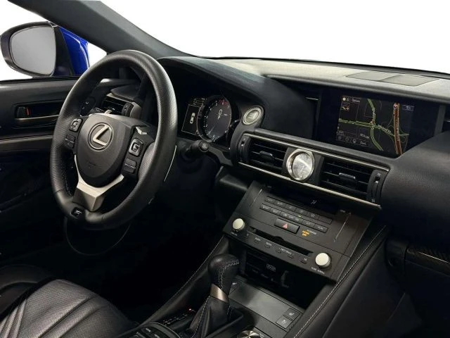 2015 Lexus RC F - Image 24 of 27