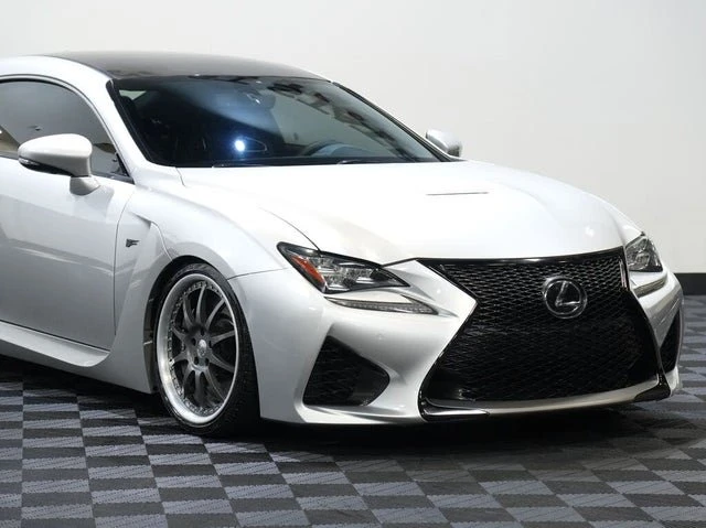 2015 Lexus RC F - Image 9 of 18