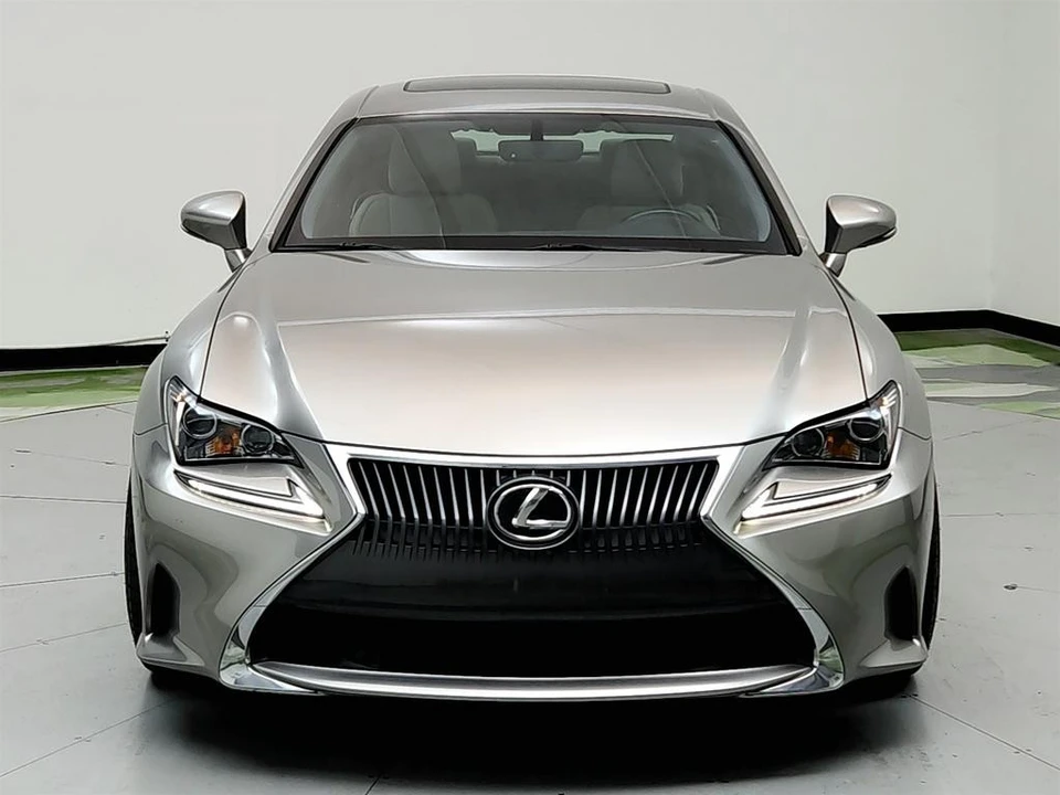 2015 Lexus RC - Image 2 of 12