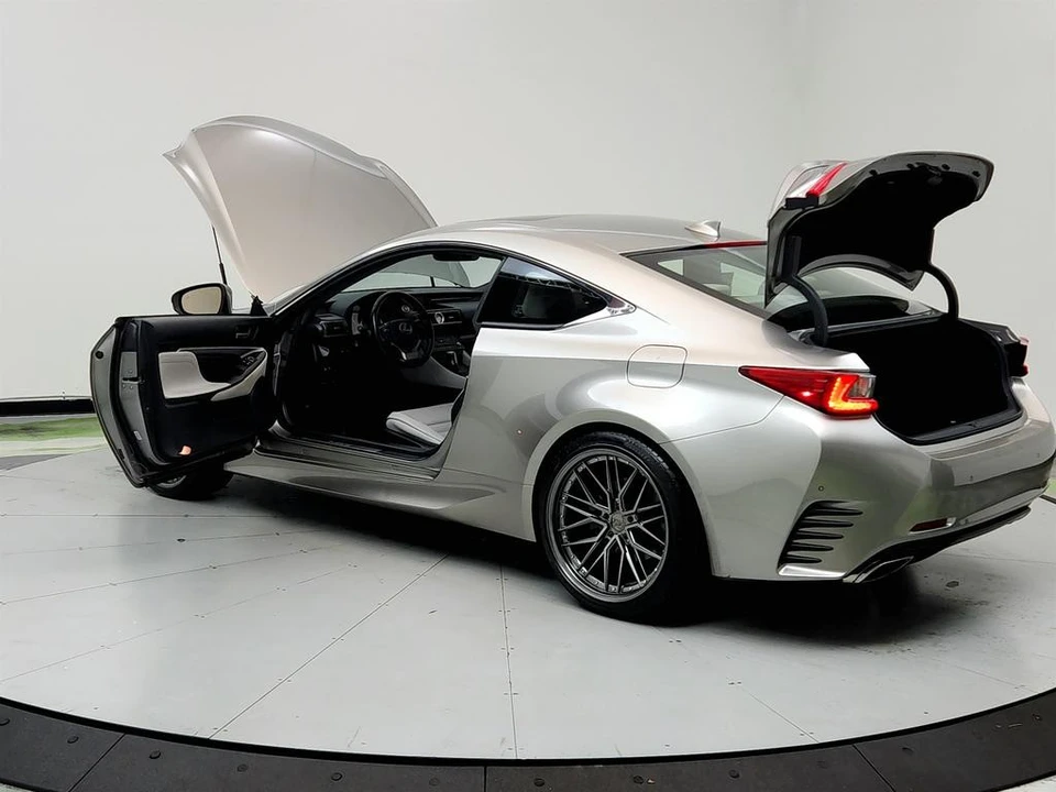 2015 Lexus RC - Image 12 of 12