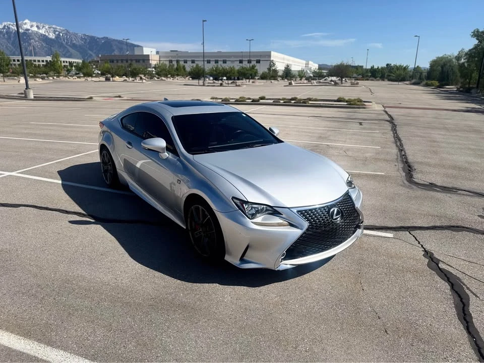 2015 Lexus RC - Image 4 of 14