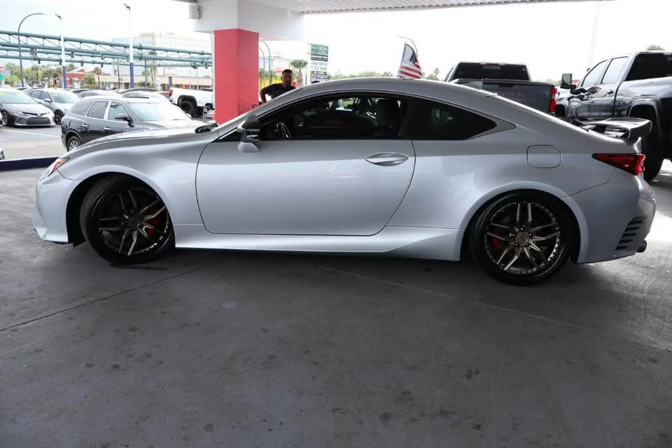 2015 Lexus RC - Image 7 of 11