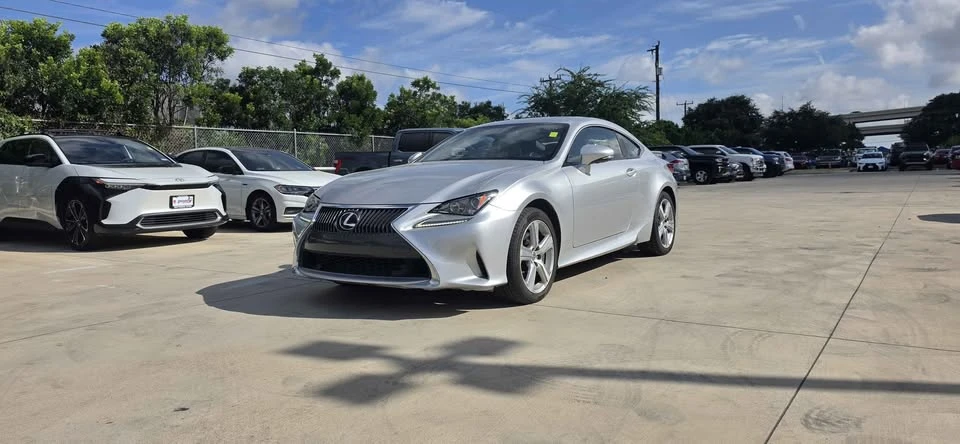 2015 Lexus RC - Image 6 of 20