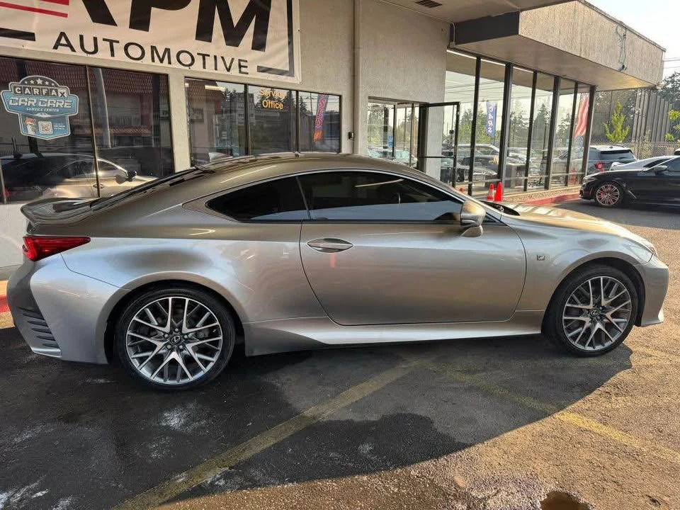 2015 Lexus RC - Image 8 of 20