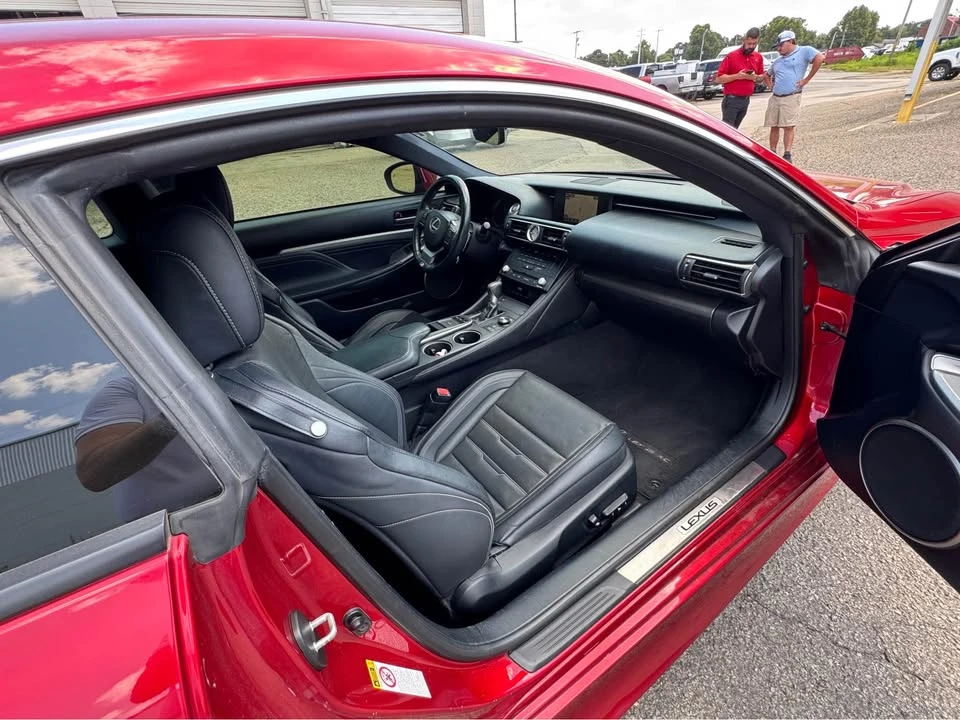 2015 Lexus RC - Image 4 of 8