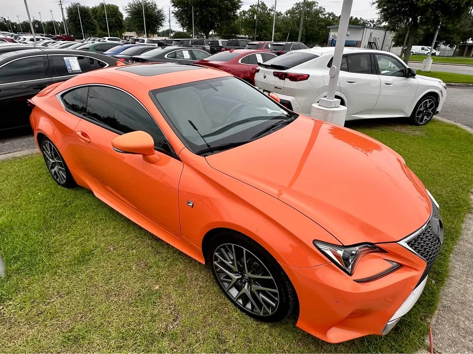 2015 Lexus RC - Image 8 of 13