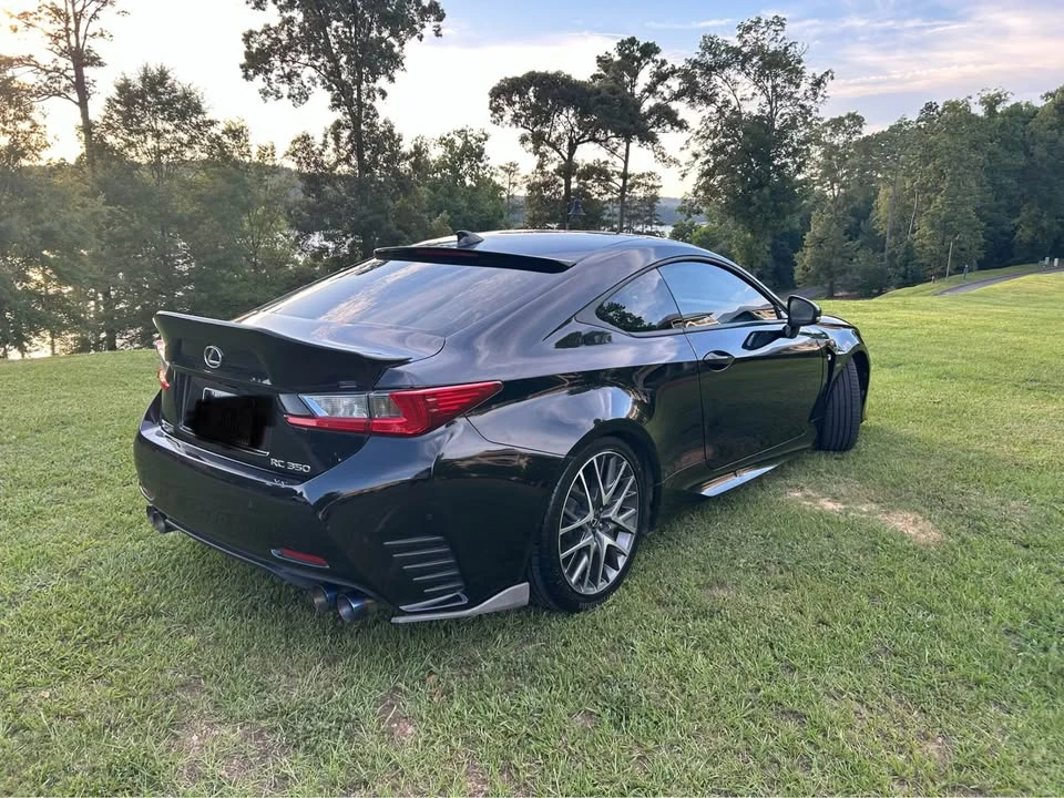 2015 Lexus RC - Image 8 of 14