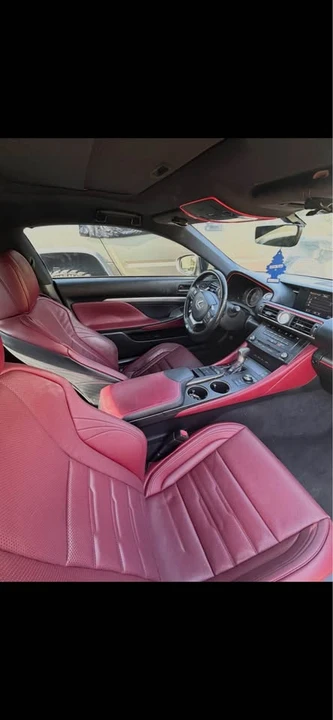 2015 Lexus RC - Image 11 of 14