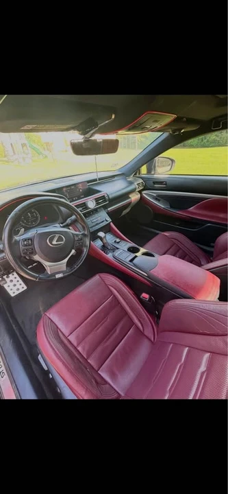 2015 Lexus RC - Image 12 of 14