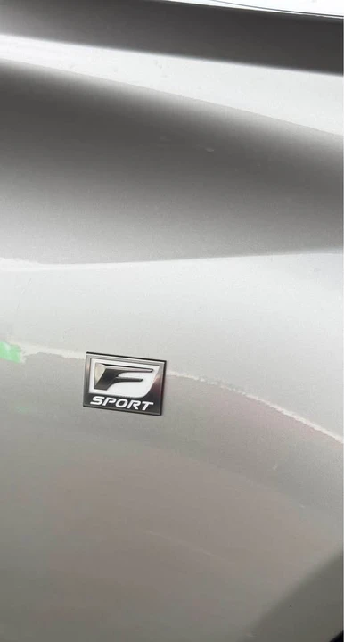 2015 Lexus RC - Image 4 of 20