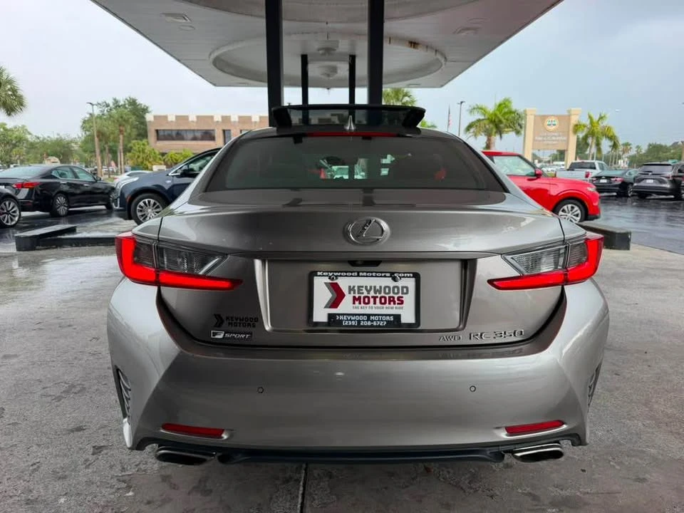 2015 Lexus RC - Image 8 of 20