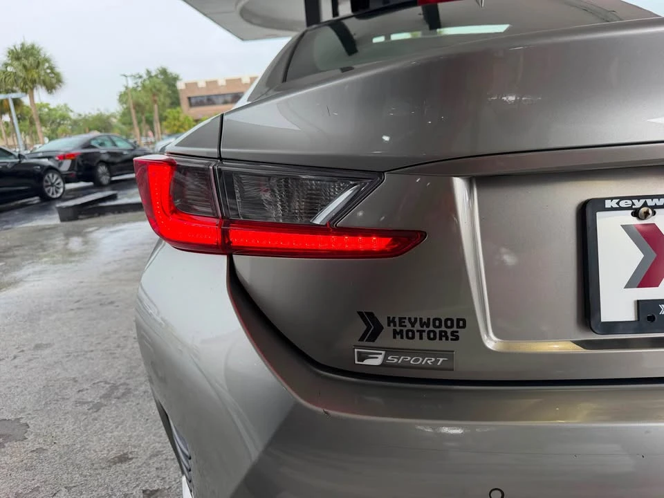 2015 Lexus RC - Image 6 of 20