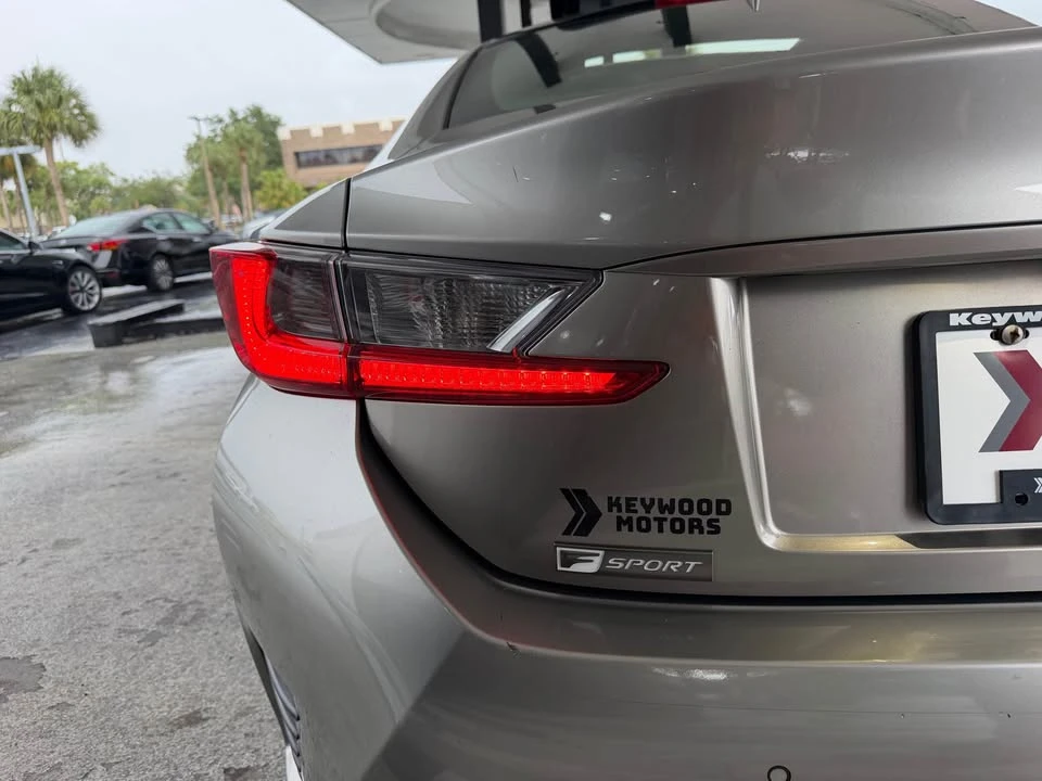 2015 Lexus RC - Image 20 of 20