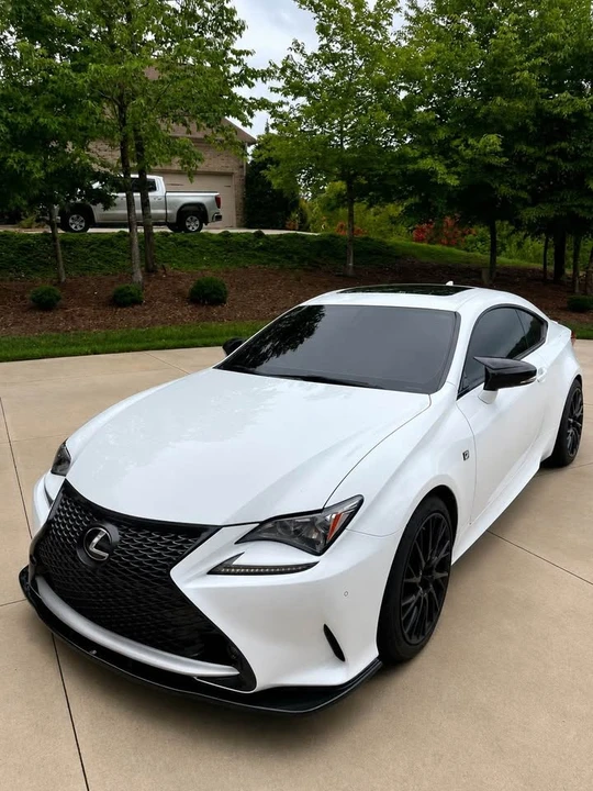 2015 Lexus RC - Image 2 of 8