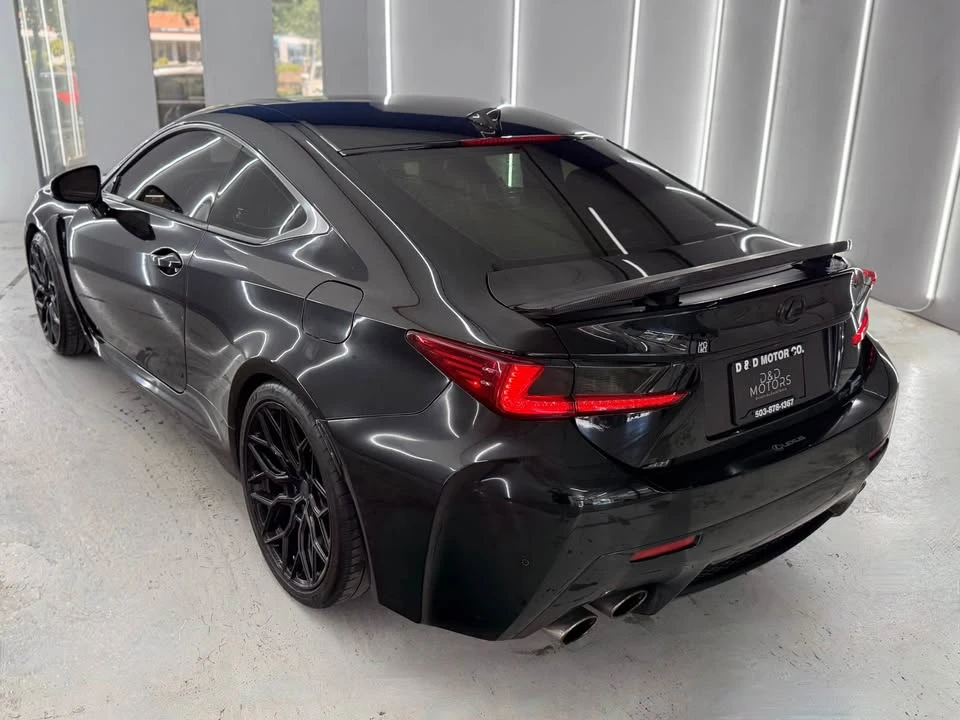 2015 Lexus RC F - Image 10 of 20