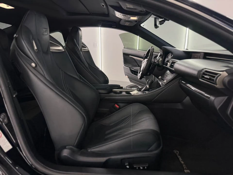 2015 Lexus RC F - Image 16 of 20