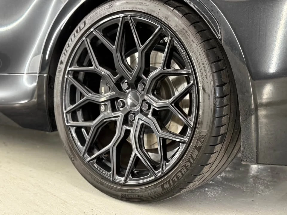 2015 Lexus RC F - Image 12 of 20