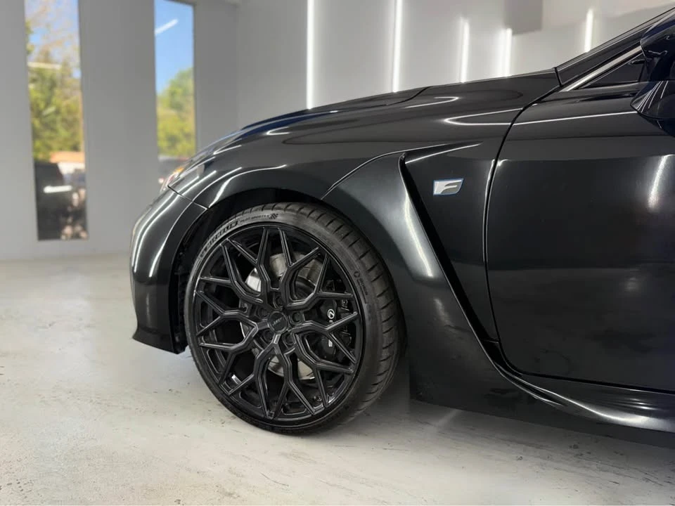 2015 Lexus RC F - Image 13 of 20