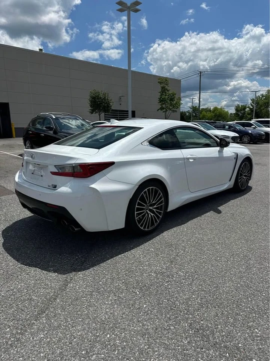 2015 Lexus RC F - Image 4 of 10