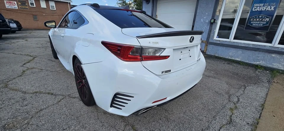 2015 Lexus RC F - Image 8 of 20