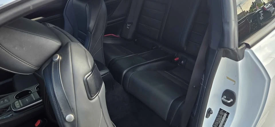 2015 Lexus RC F - Image 11 of 20