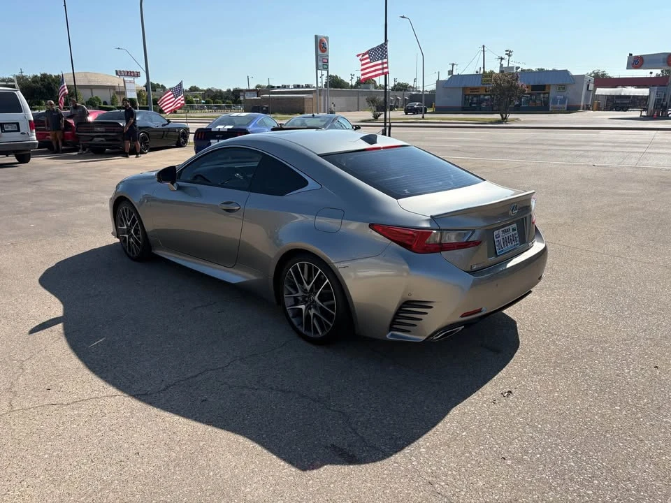 2015 Lexus RC F - Image 5 of 9