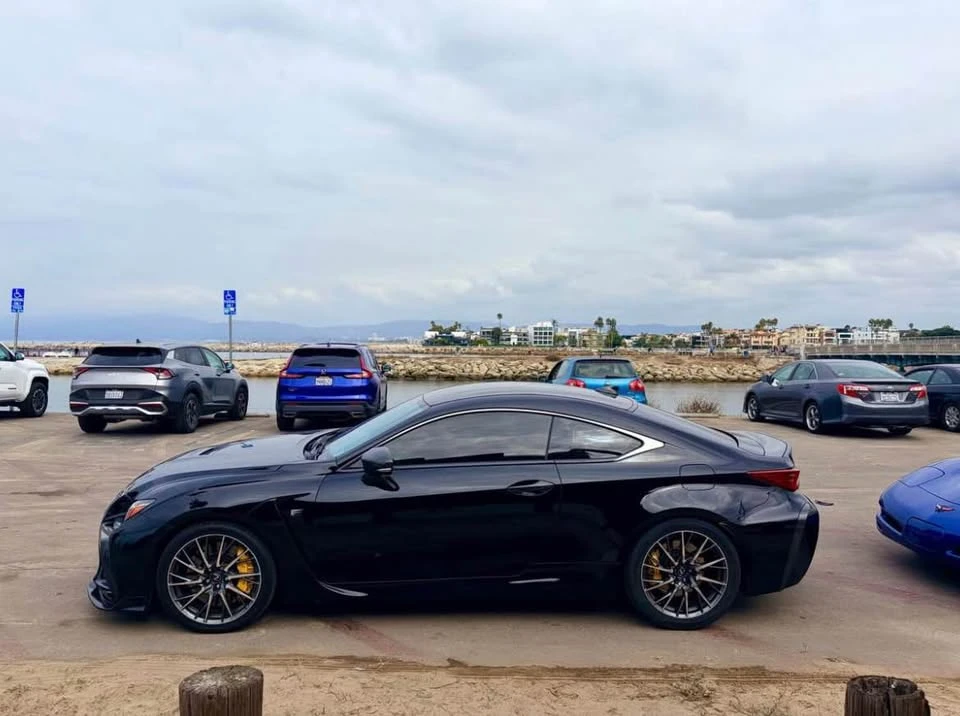 2015 Lexus RC F - Image 3 of 4