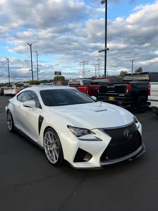 2015 Lexus RC F - Image 3 of 12