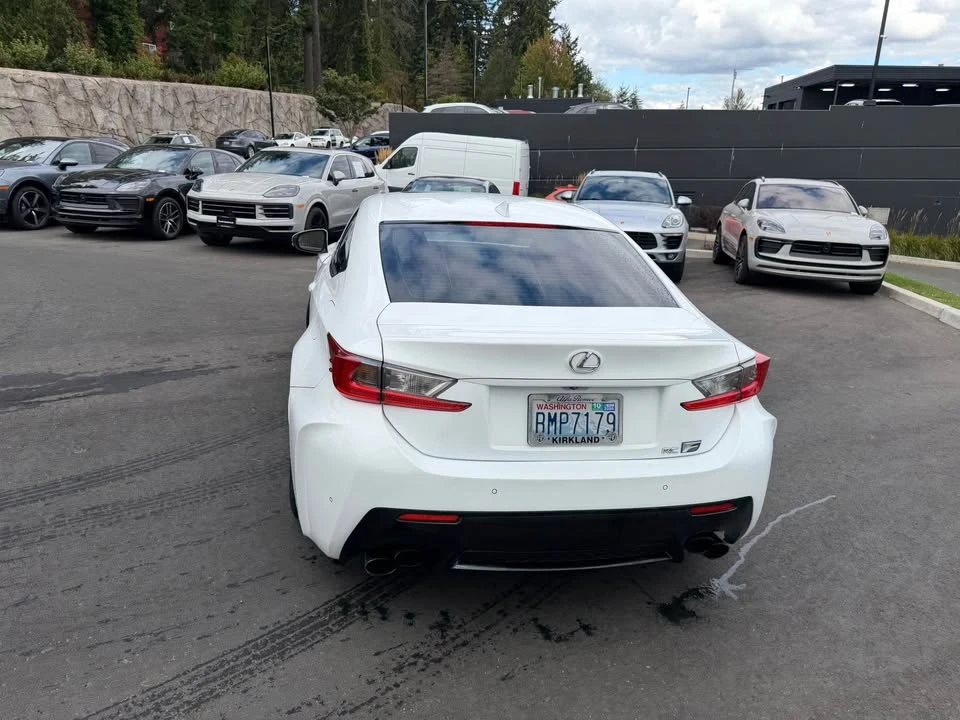 2015 Lexus RC F - Image 4 of 10