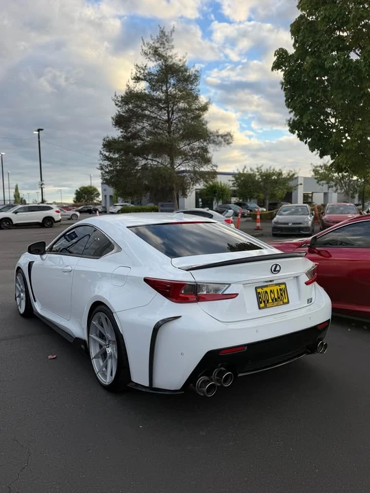 2015 Lexus RC F - Image 6 of 12