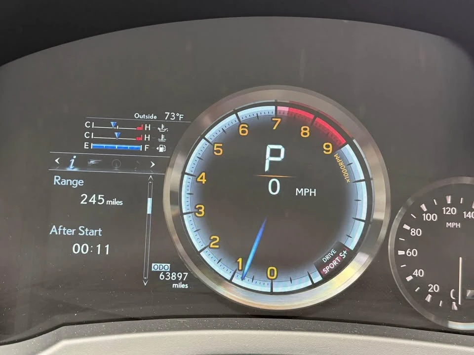 2015 Lexus RC F - Image 10 of 10