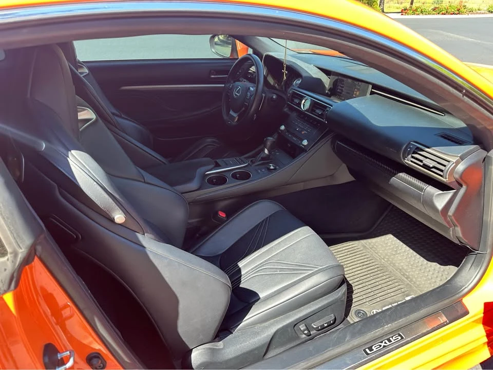 2015 Lexus RC F - Image 12 of 16