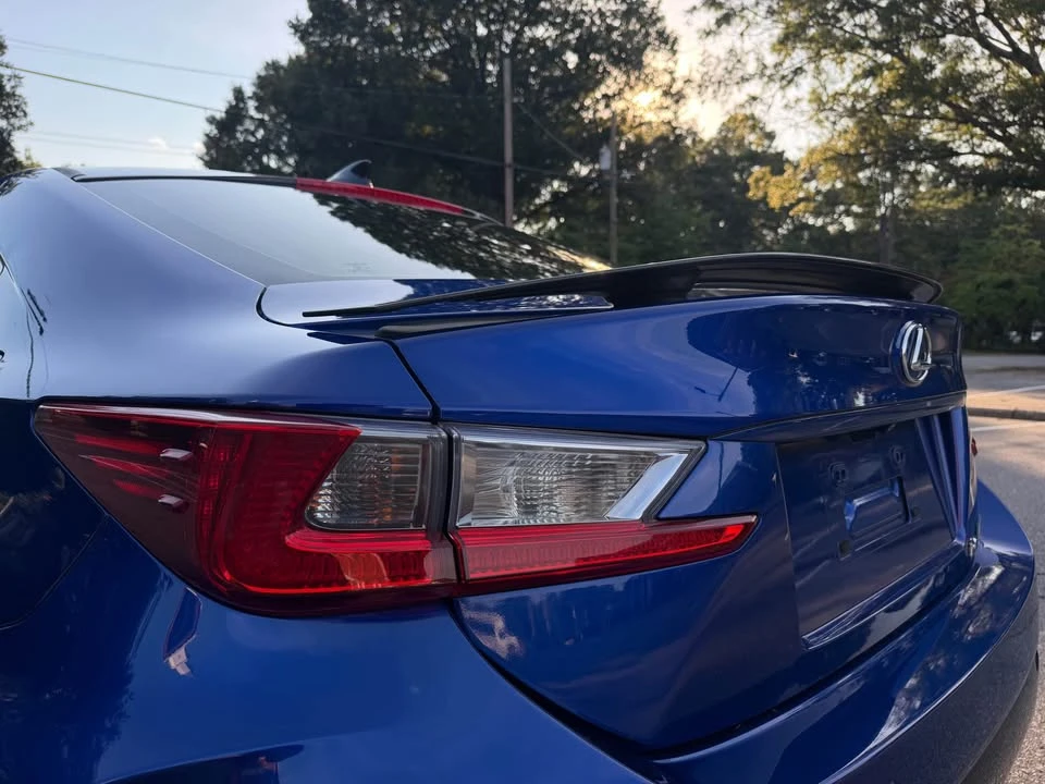 2015 Lexus RC F - Image 12 of 18