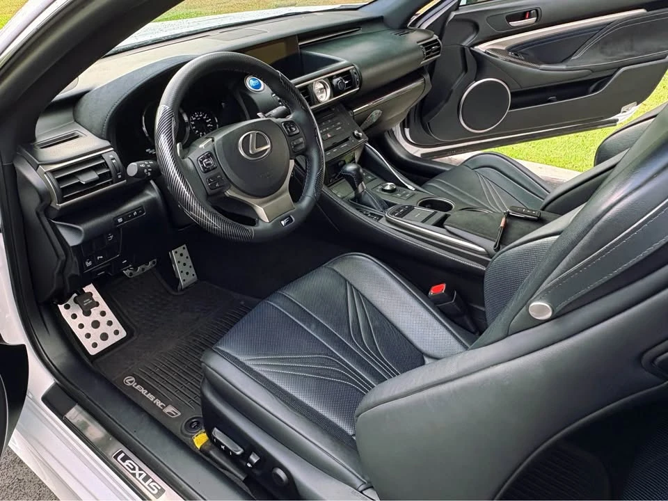 2015 Lexus RC F - Image 6 of 8