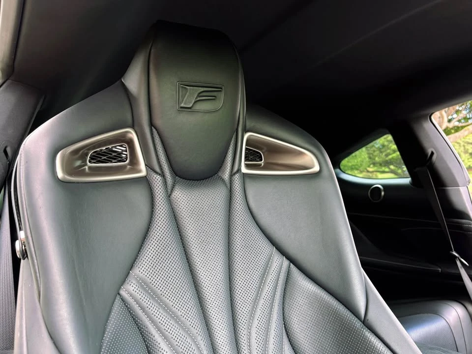 2015 Lexus RC F - Image 3 of 8