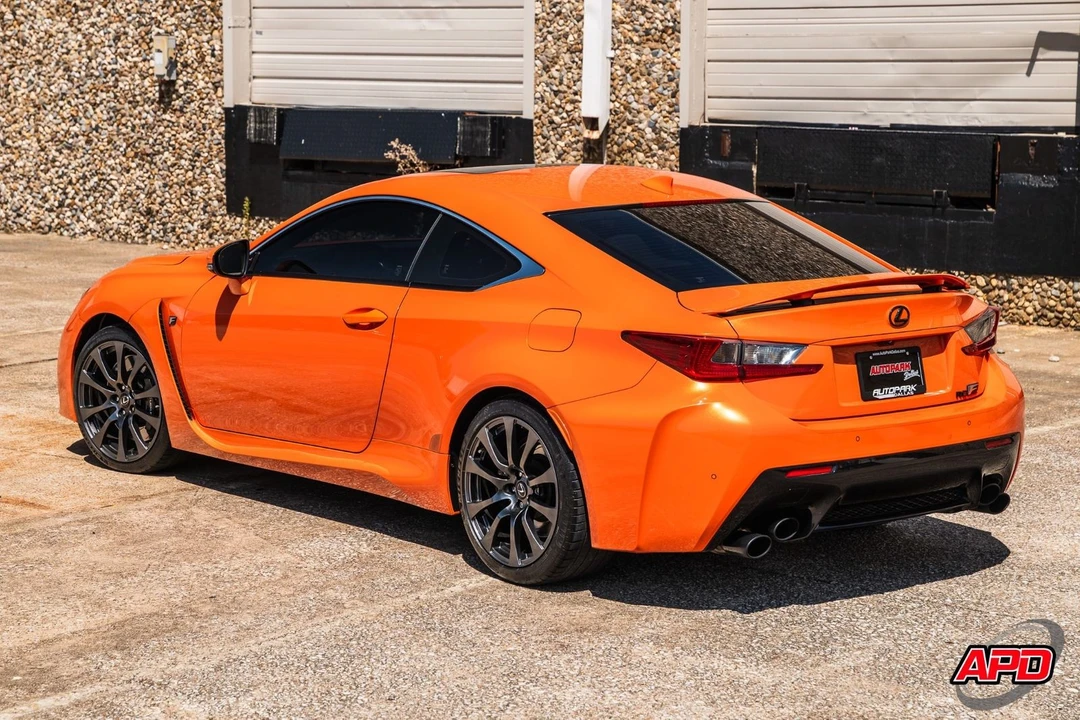 2015 Lexus RC F - Image 7 of 12
